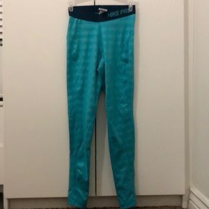 Nike Pro leggings